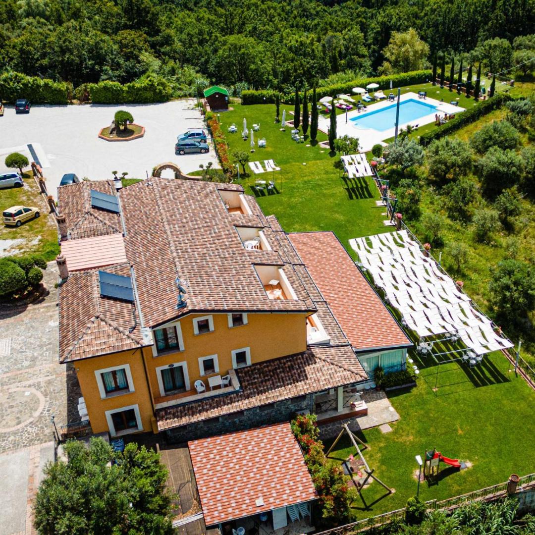 Casale Degli Ulivi Resort Pellare Bagian luar foto