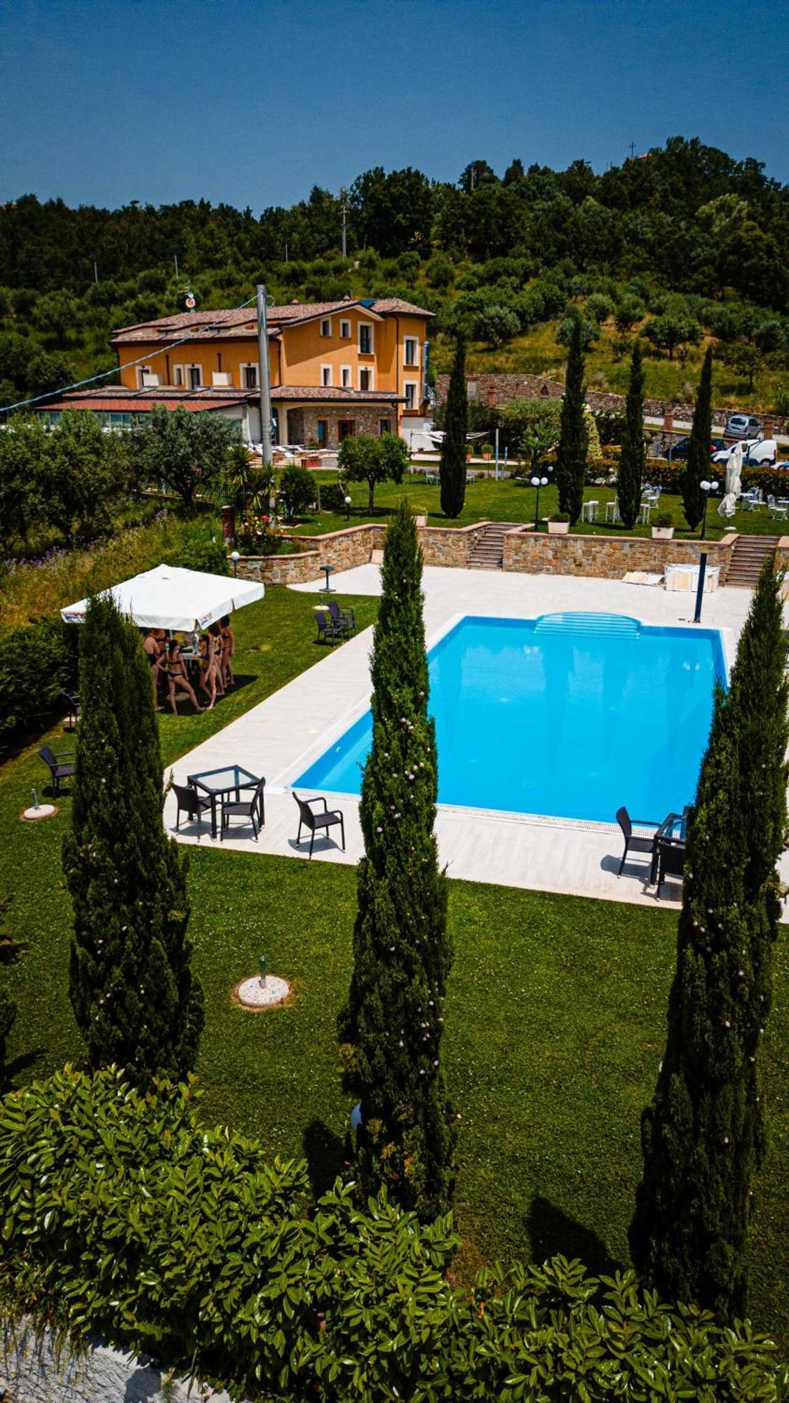 Casale Degli Ulivi Resort Pellare Bagian luar foto
