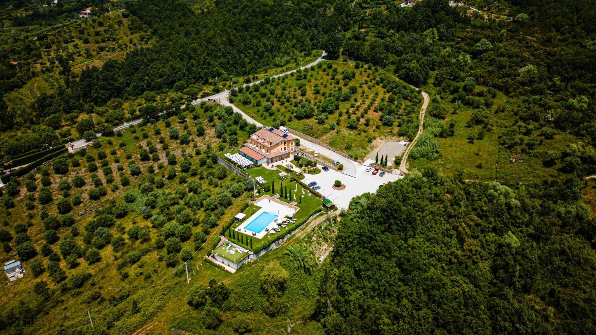 Casale Degli Ulivi Resort Pellare Bagian luar foto