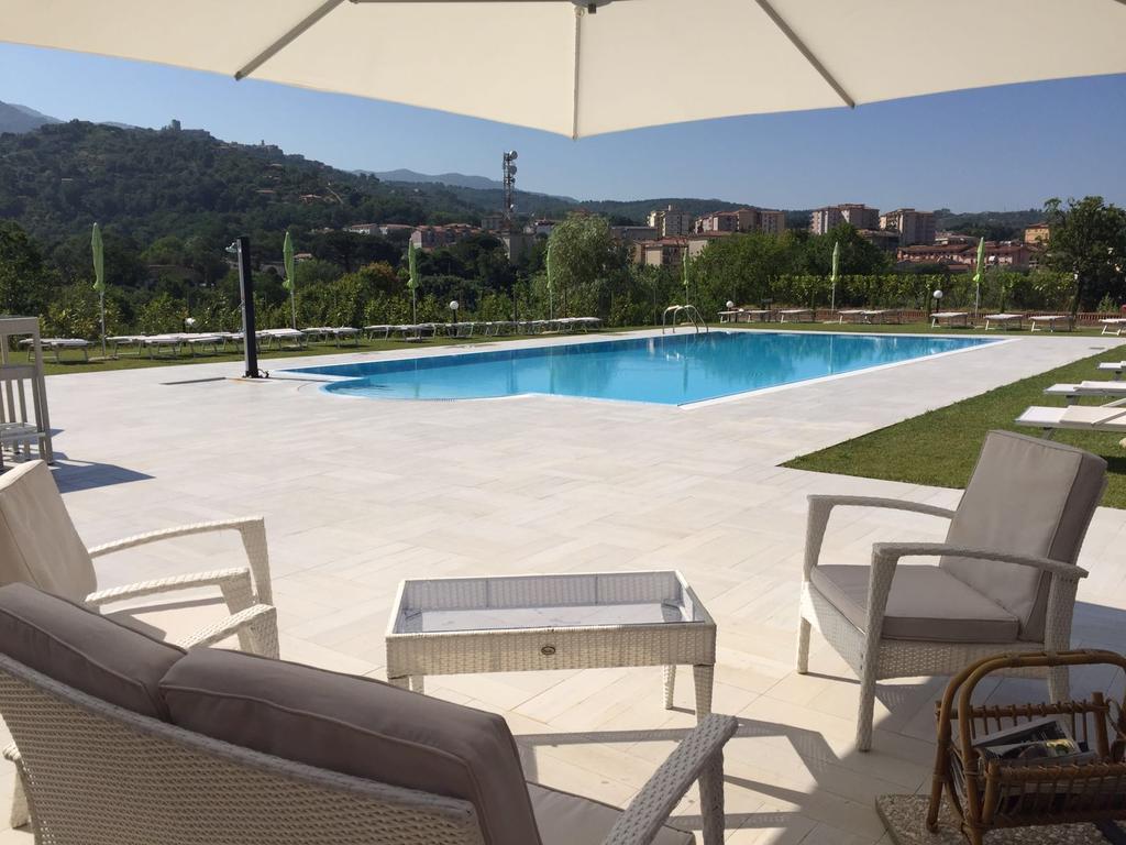 Casale Degli Ulivi Resort Pellare Bagian luar foto