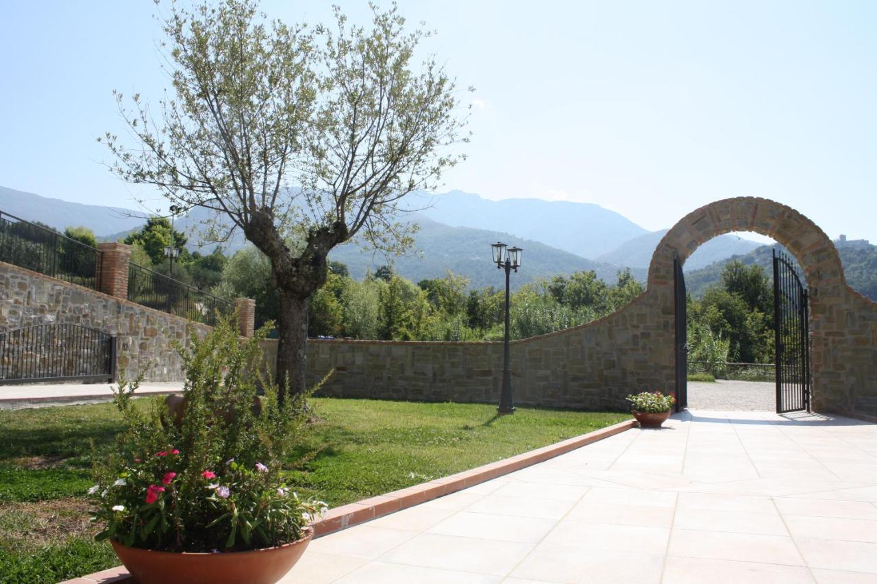 Casale Degli Ulivi Resort Pellare Bagian luar foto